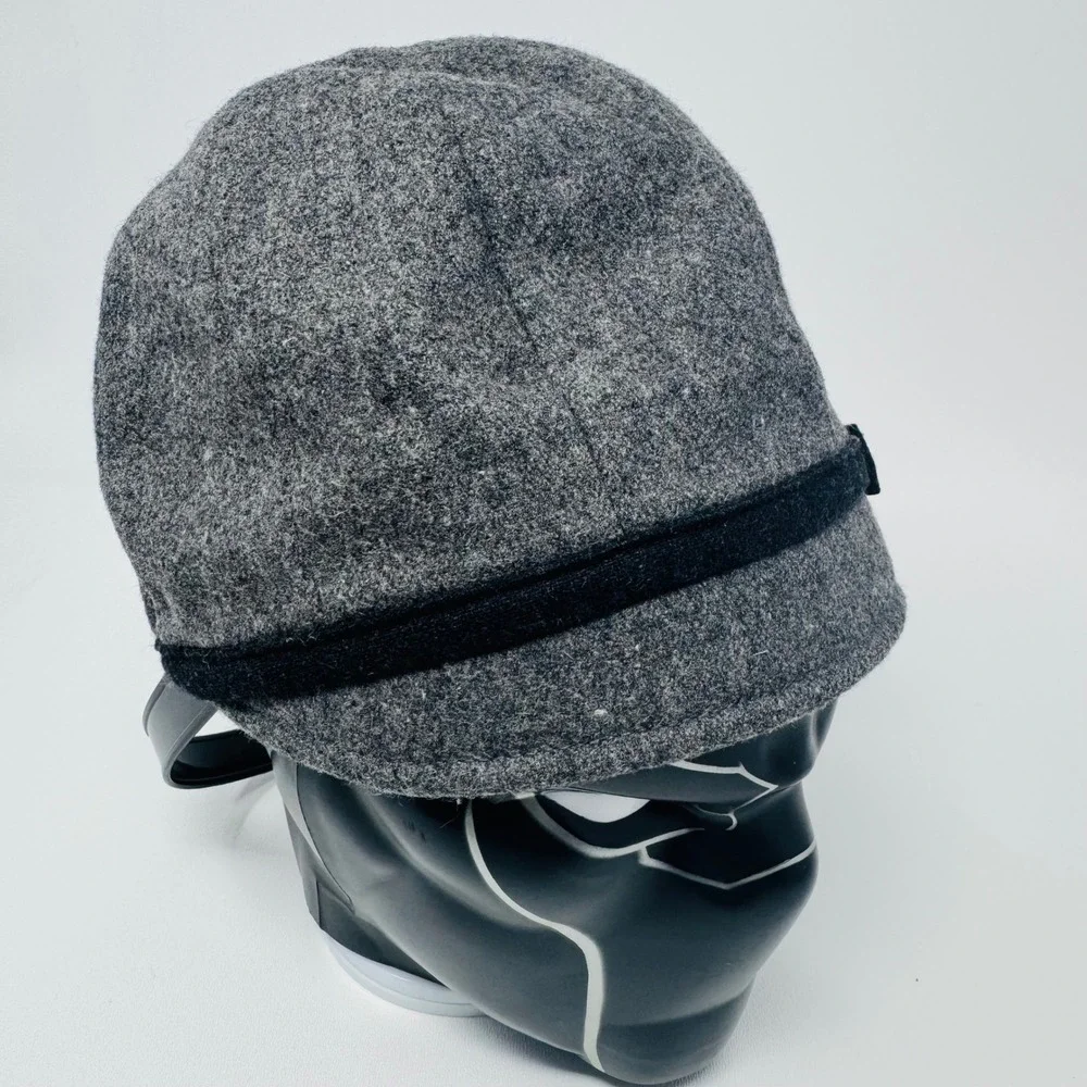 Vintage Goorin Bros Gray Wool Blend Flat‎ Cap Hat Medium Crown Logo